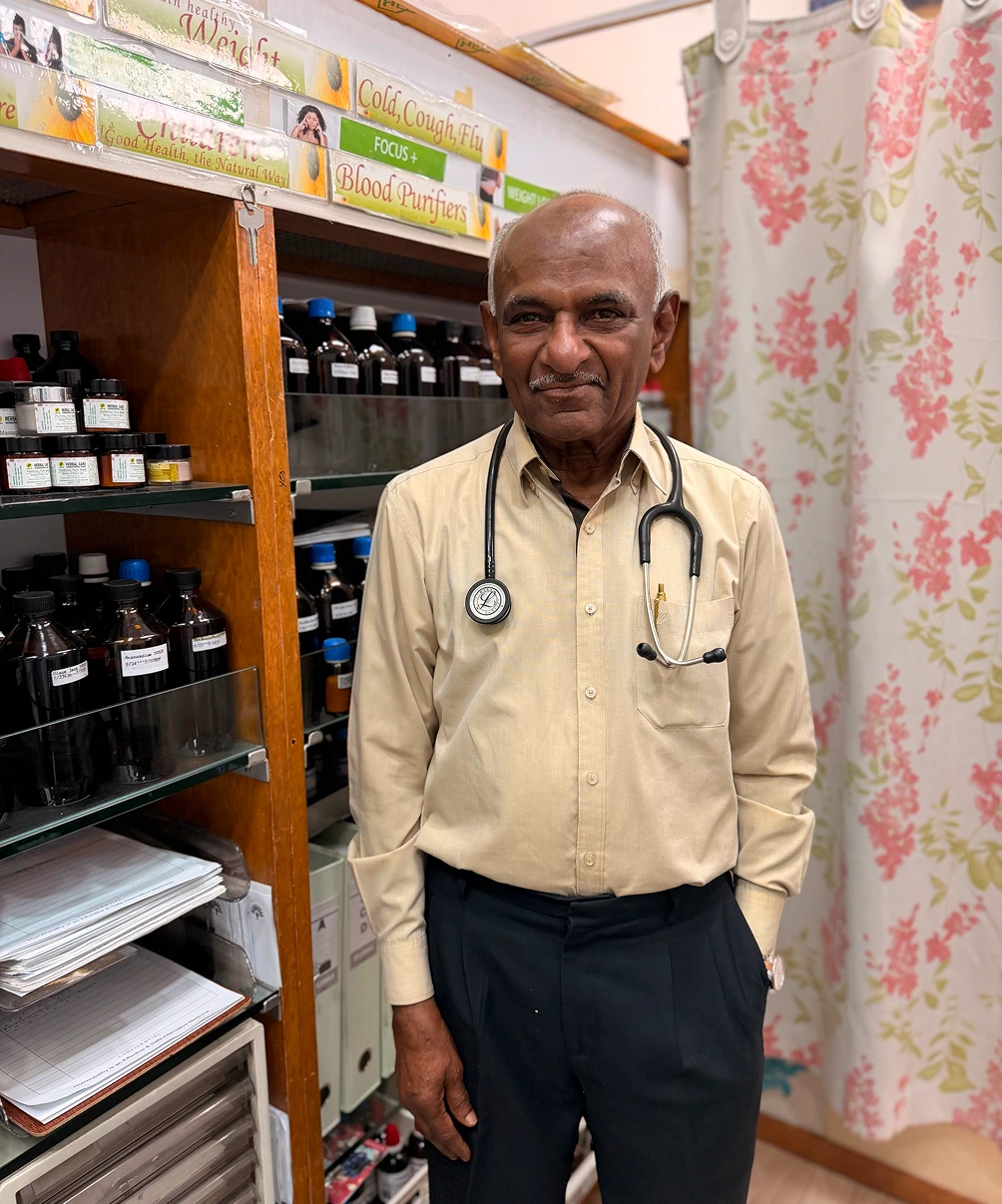 Dr Kumaravelu
